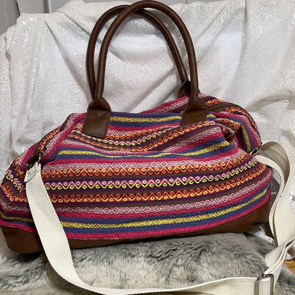 Huge embroidered tote - Picture 1 of 11